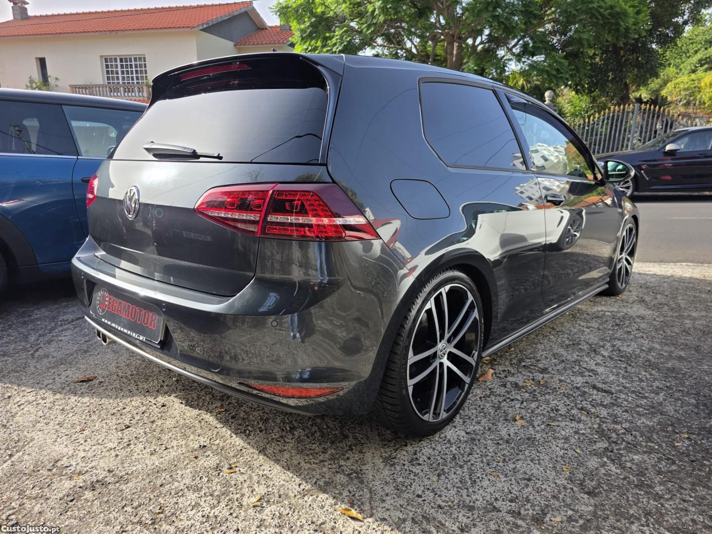 VW Golf 2.0 TDi GTD — photo 3