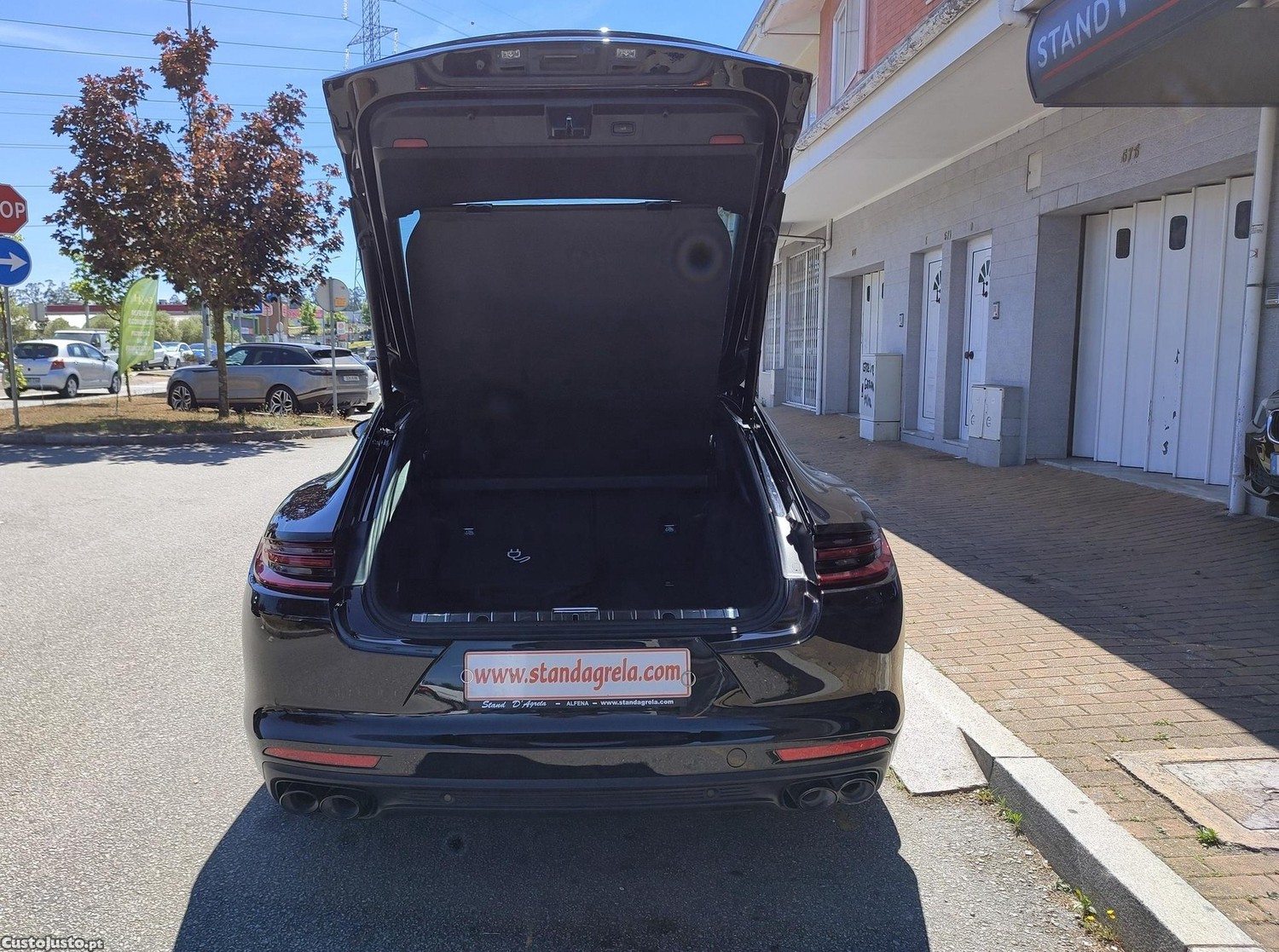 Porsche Panamera 4 E-Hybrid Executive — fotografia 5