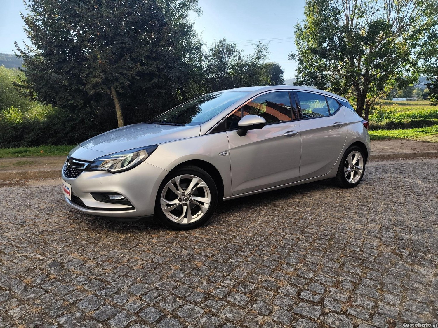 Opel Astra 1.0 Dynamic Sport S/S - 19 — photo 2