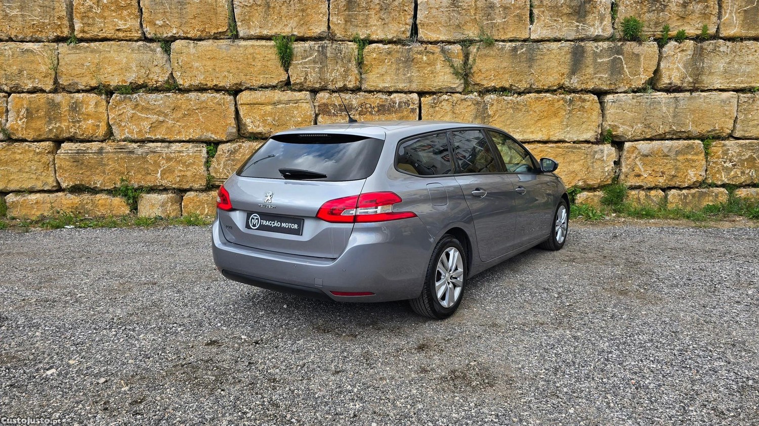 Peugeot 308 SW 1.6 BlueHDi Active — fotografia 29