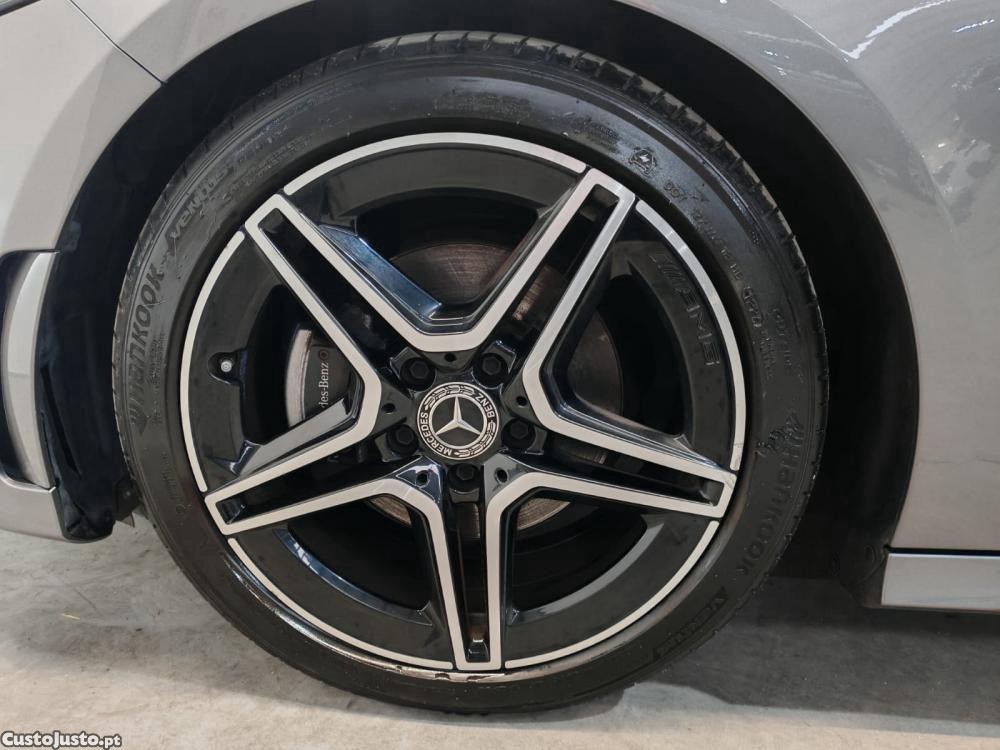 Mercedes-Benz A 180 d AMG Line Aut. — fotografia 4