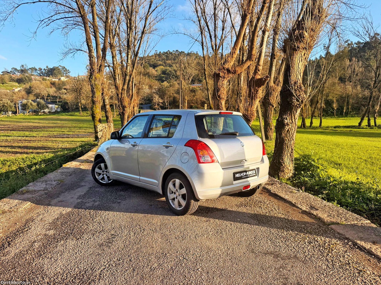 Suzuki Swift 1.3 DDiS GL — fotografia 11