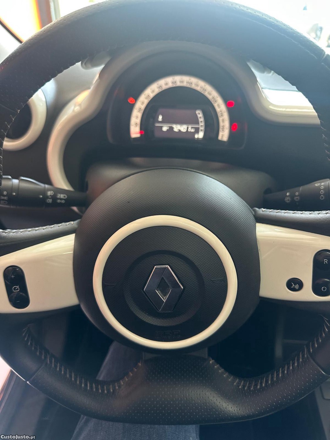 Renault Twingo 0.9 TCE Limited Cabrio — fotografia 9
