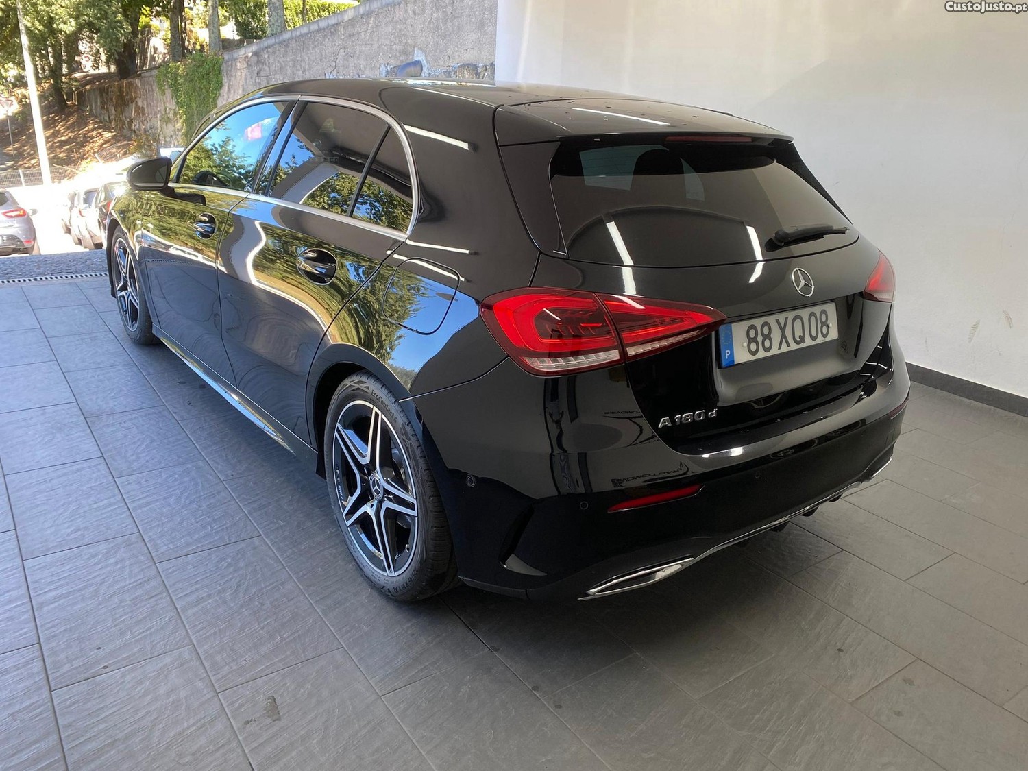 Mercedes-Benz A 180 d AMG Line Aut. - 19 foto 5