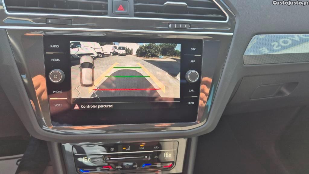 Volkswagen Tiguan 2.0 TDI 150cv DSG Life — fotografia 3