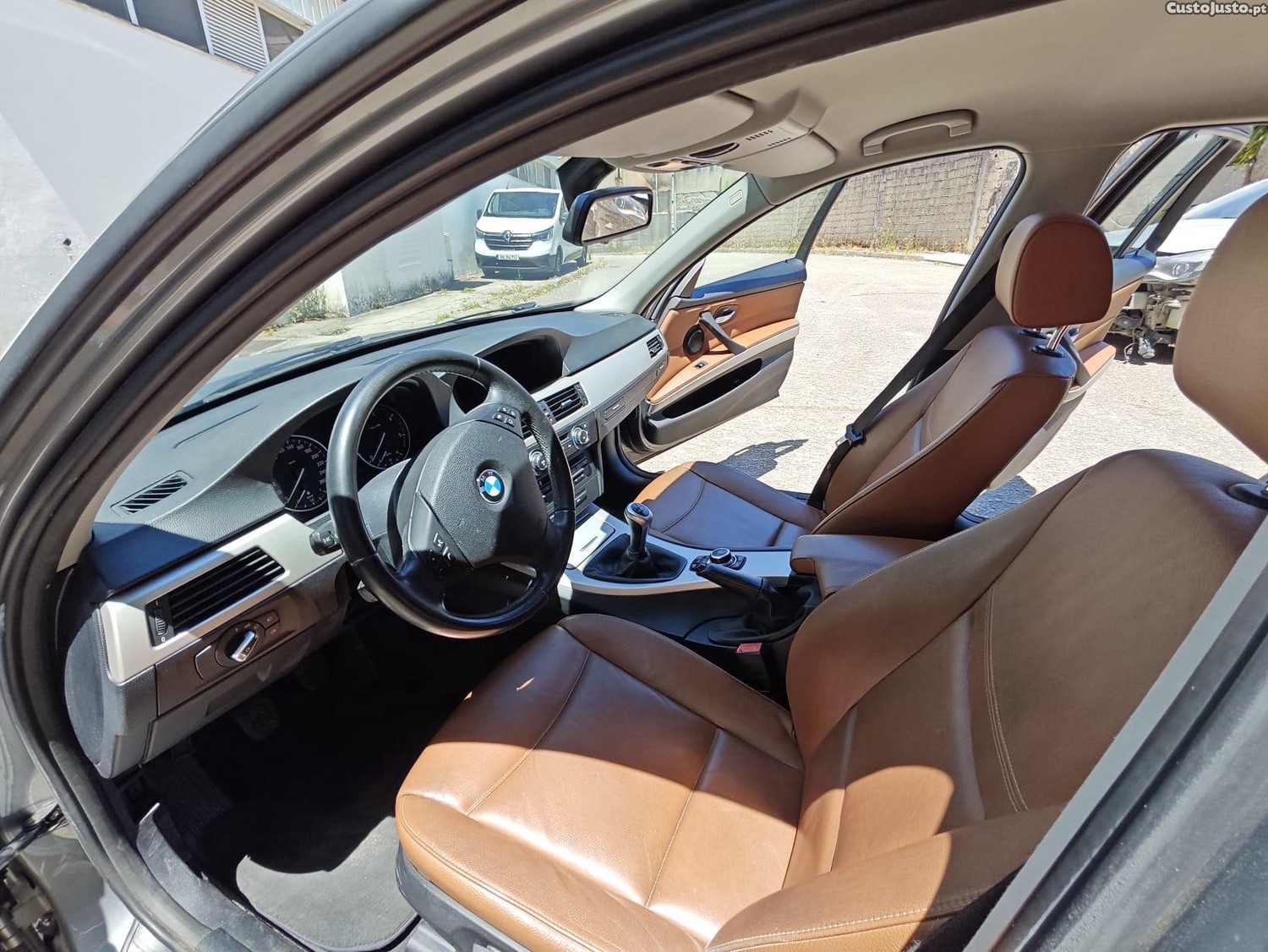 BMW 320 D — fotografia 3