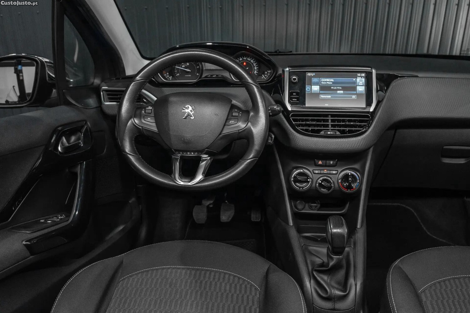 Peugeot 208 Sem versão — fotografia 19