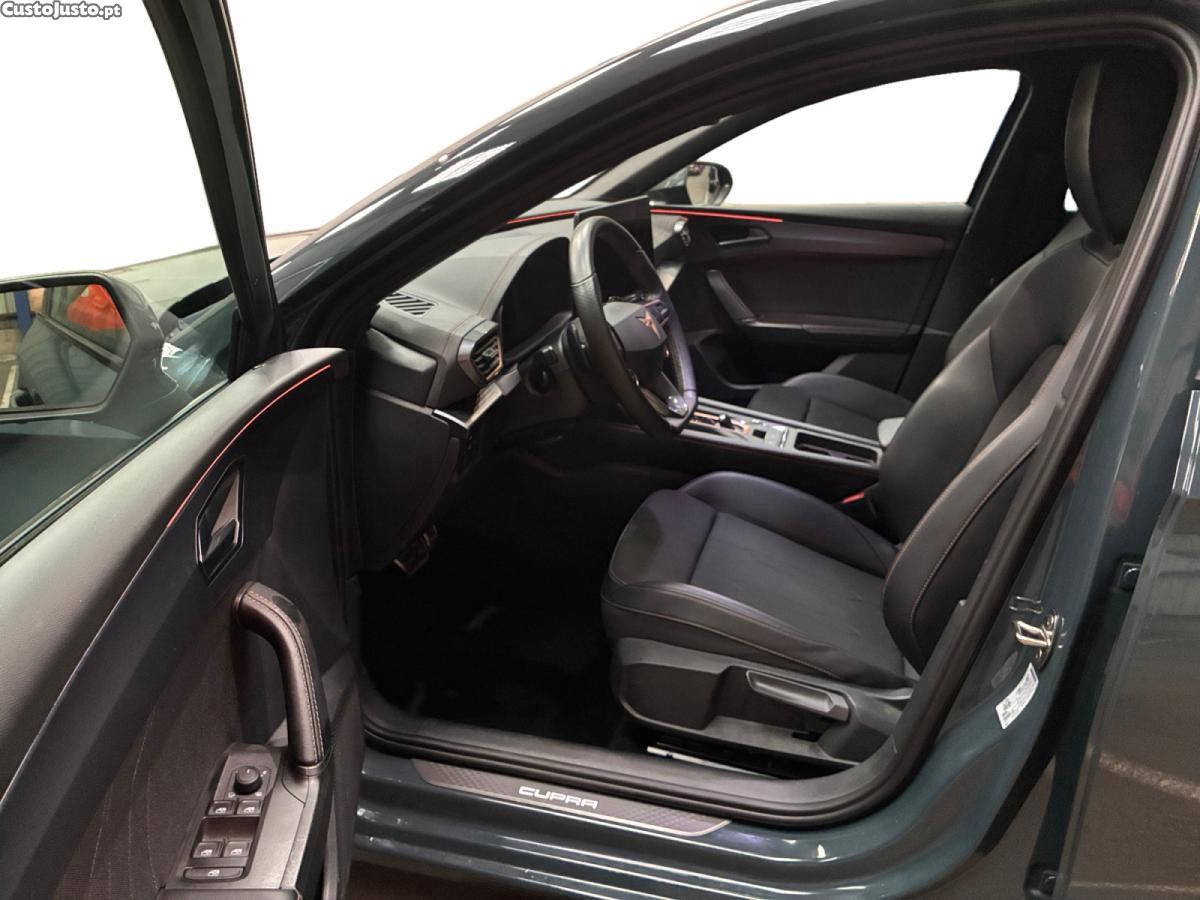 CUPRA Leon 1.5 e-Hybrid DSG — fotografia 7