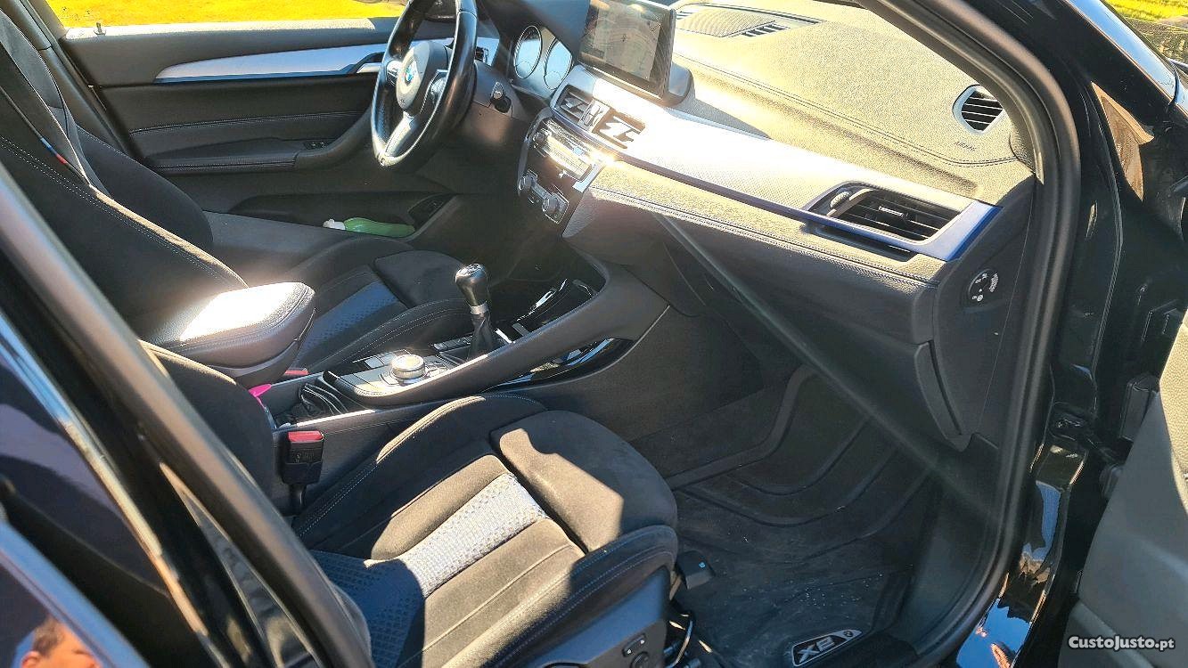 BMW X2 18d Pack M j20 xdrive — fotografia 2
