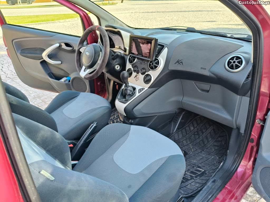 Ford KA 1.2 - 09 foto 3
