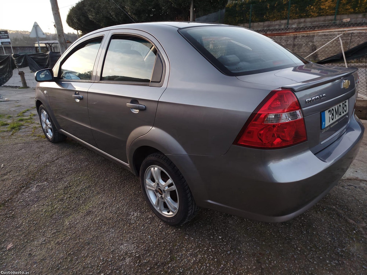 Chevrolet Aveo 1200 Gasolina - Impecável — fotografia 8