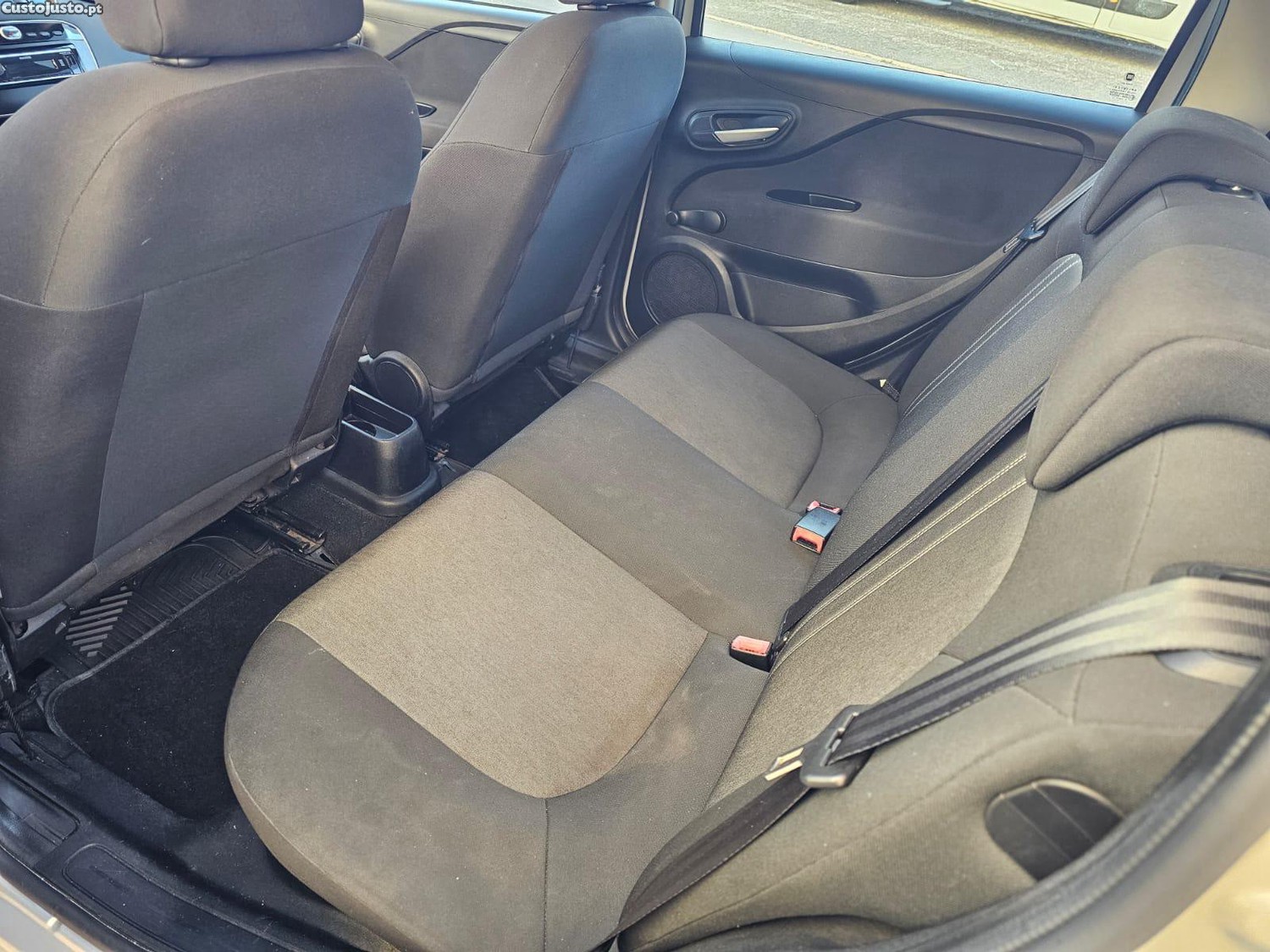 Fiat Punto EVO1.3 CDTI — fotografia 5