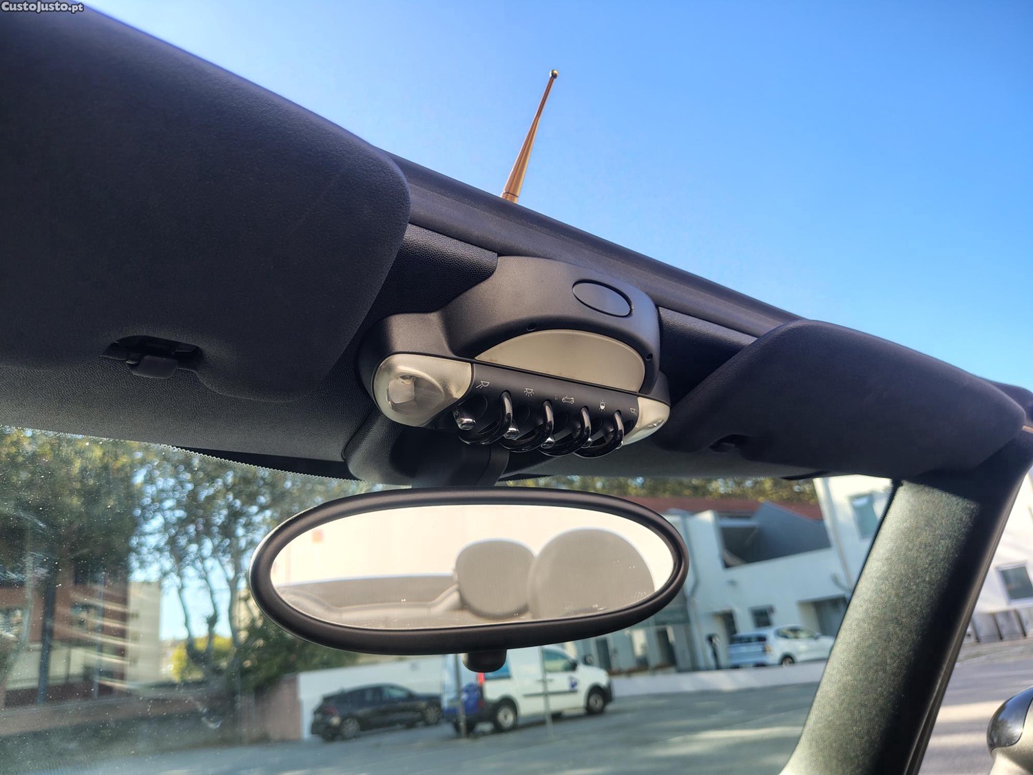 MINI One Cabrio — photo 2