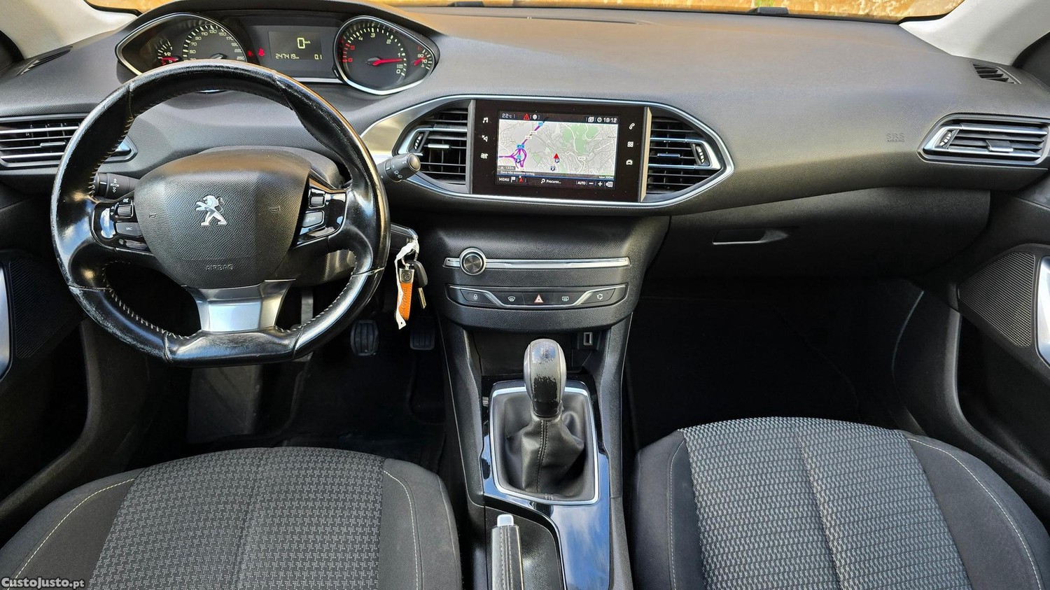 Peugeot 308 SW 1.6 BlueHDi Active — fotografia 21