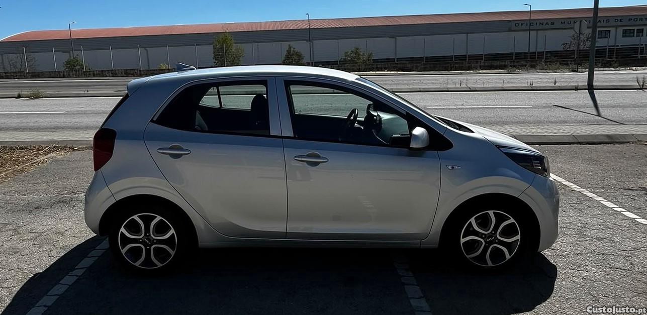 Kia Picanto 1.0 Urban — fotografia 9