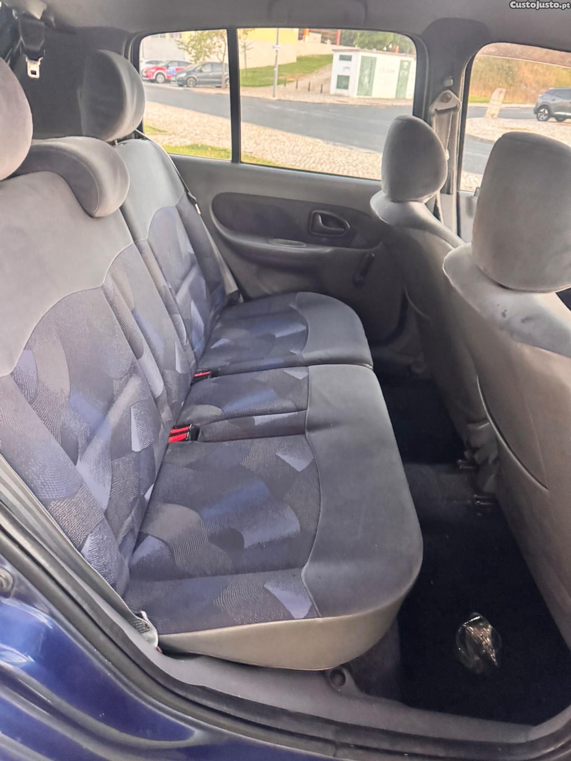 Renault Clio 170 mil km — fotografia 10