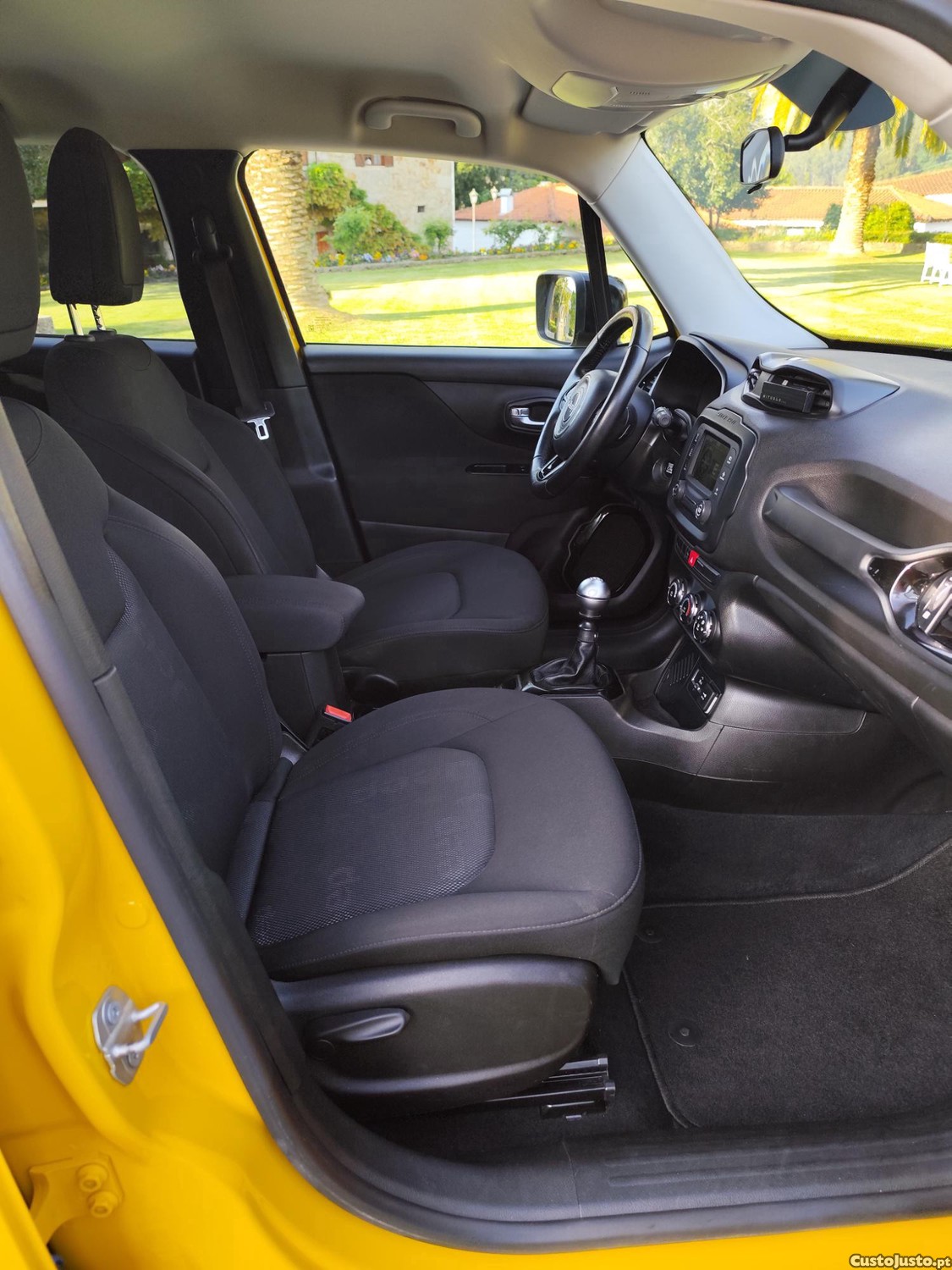 Jeep Renegade Full Extras - Aceito Retoma - Impecável — fotografia 4