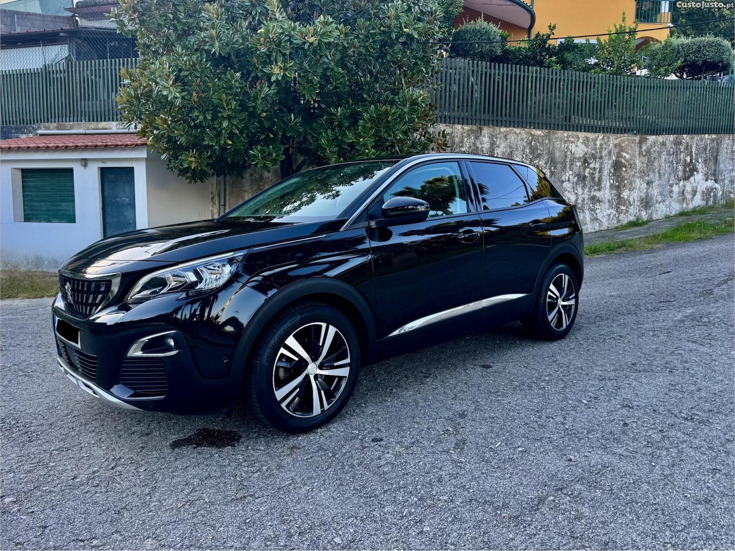 Peugeot 3008  1.5 BlueHDi Allure - 18 foto 2