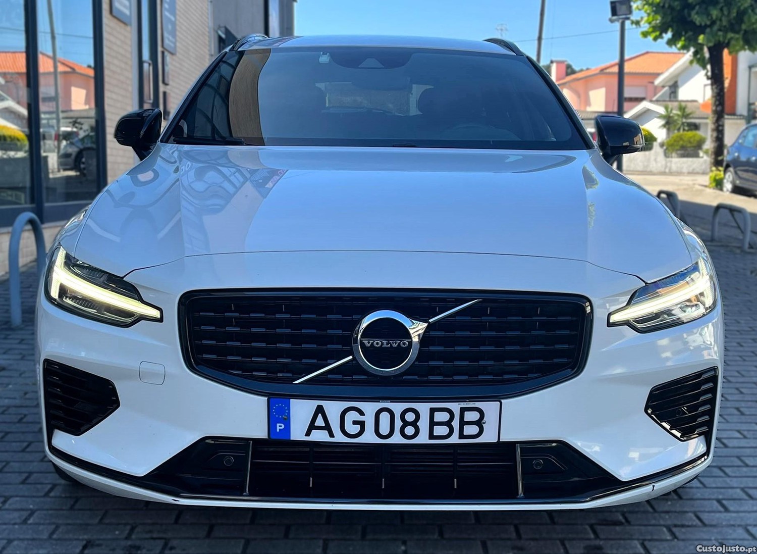 Volvo V60 2.0 T6 AWD TE R-Design Expression — fotografia 13