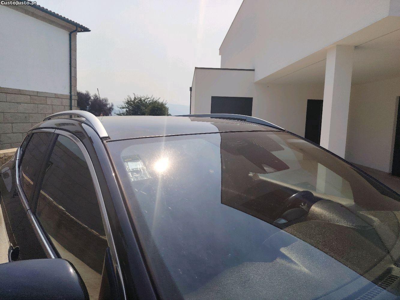 Nissan Qashqai j11 com câmeras 360º e teto panorâmico — fotografia 2