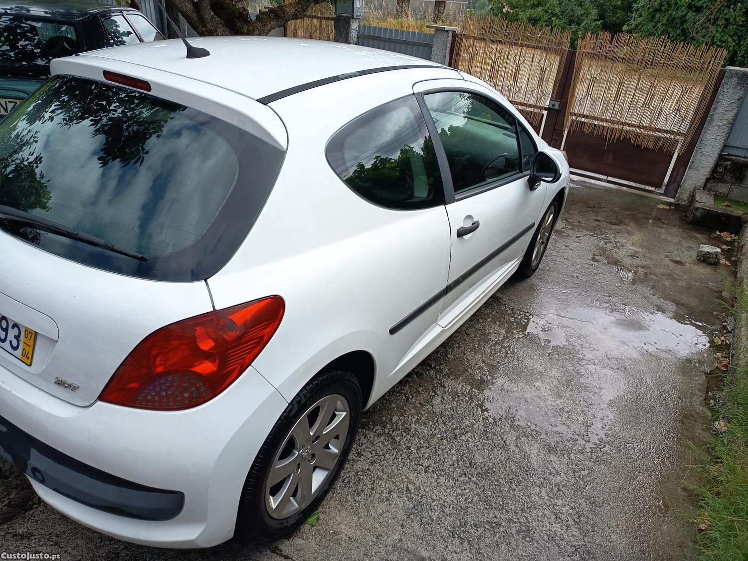 Peugeot 207 Van — fotografia 6