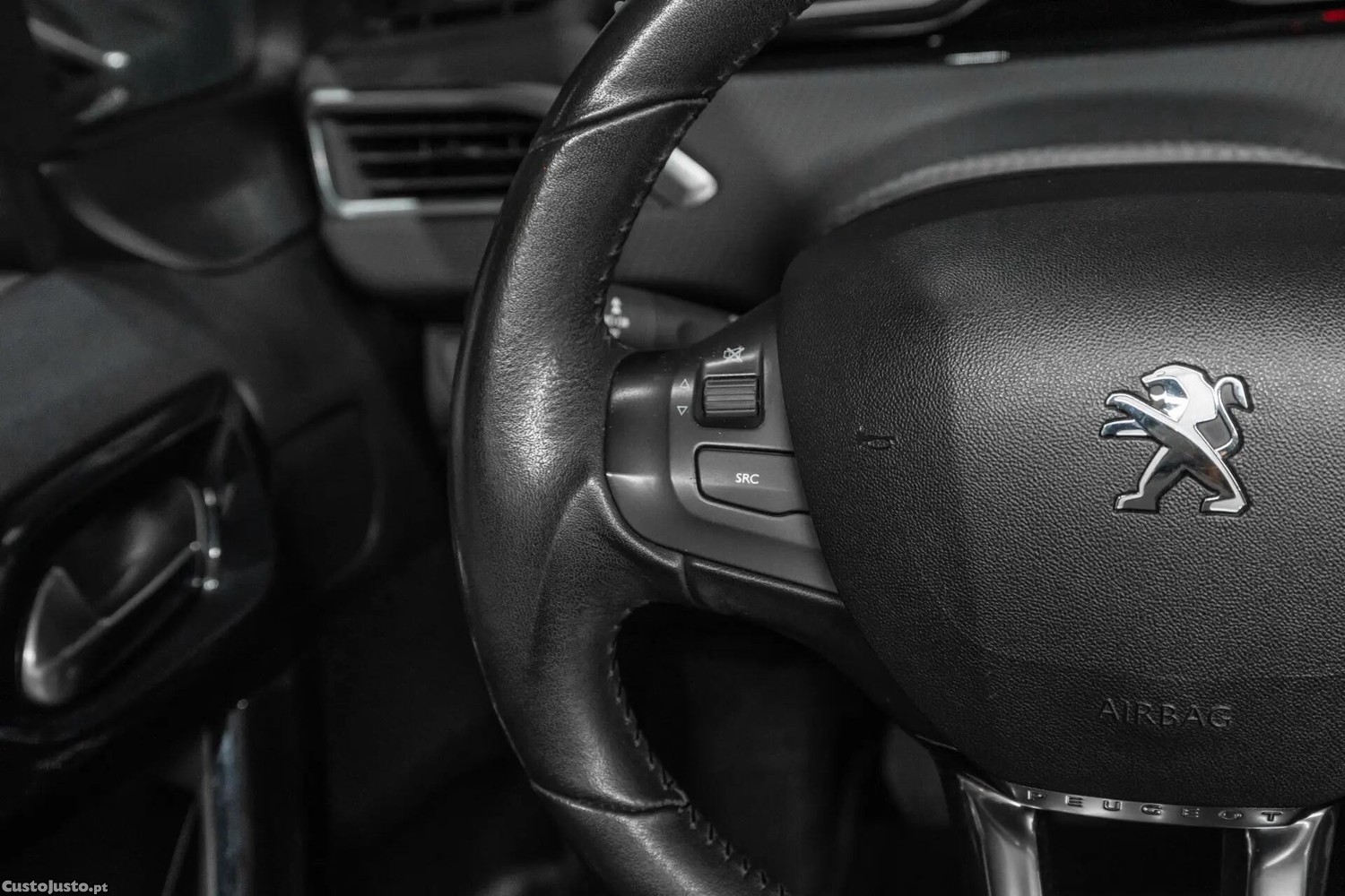 Peugeot 208 Sem versão — fotografia 16
