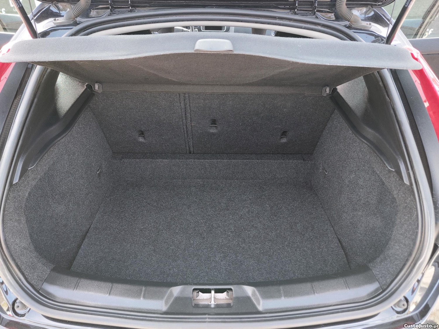 Volvo V40 2.0 d2 120cv, 6.v, muito bom — fotografia 3