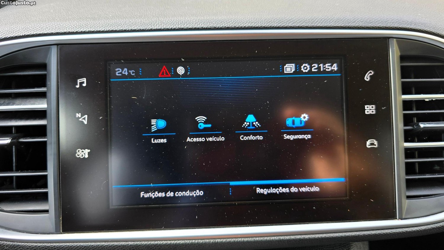 Peugeot 308 SW 1.6 BlueHDi Active — fotografia 3