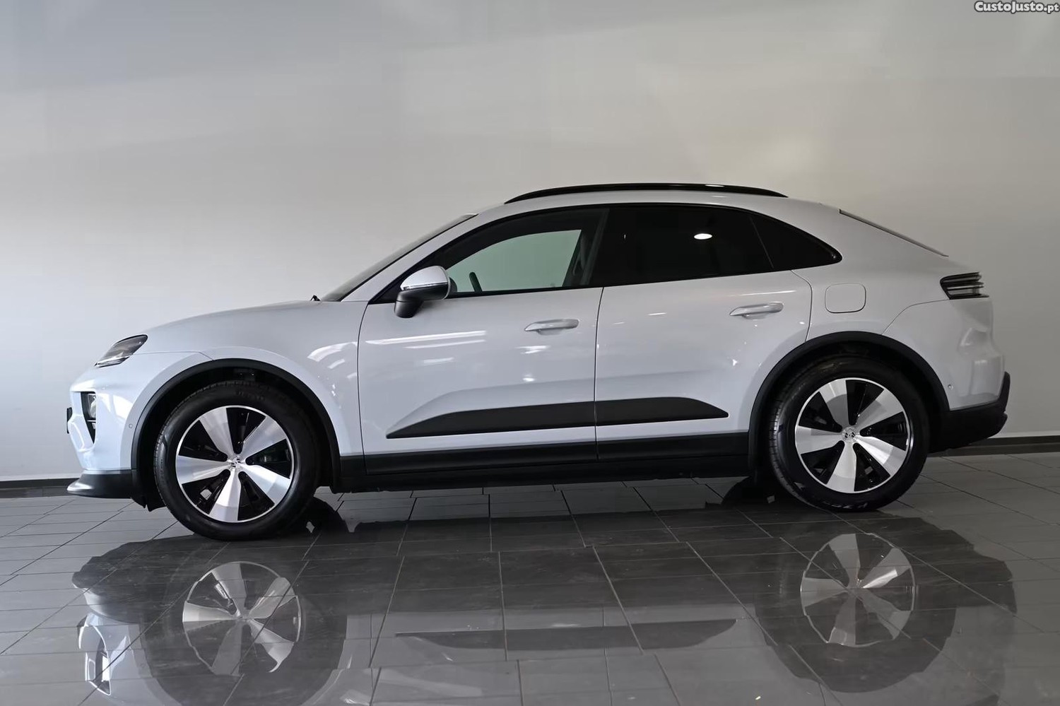 Porsche Macan 100kWh - 25 — photo 2