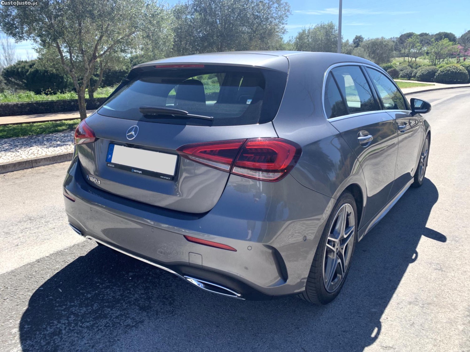 Mercedes-Benz A 180 D AMG Line 115cv Nacional 54 Mil Kms — fotografia 11
