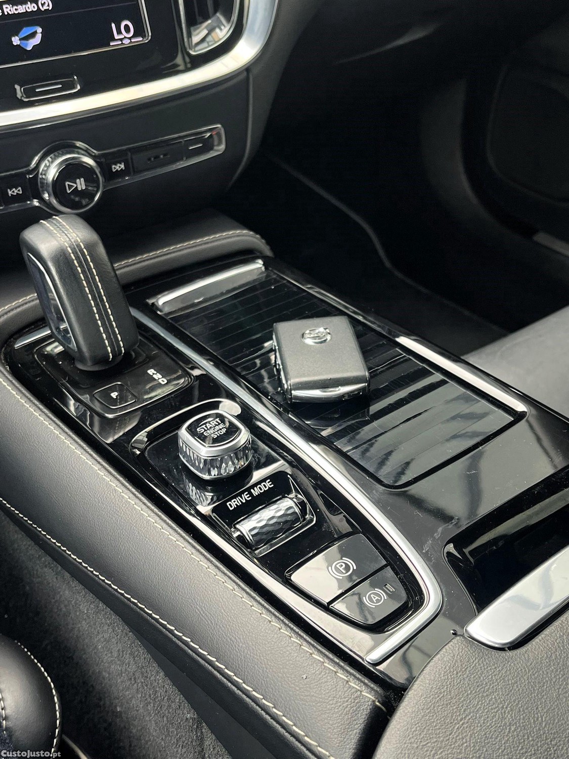 Volvo V60 2.0 T6 AWD TE R-Design Expression — fotografia 15