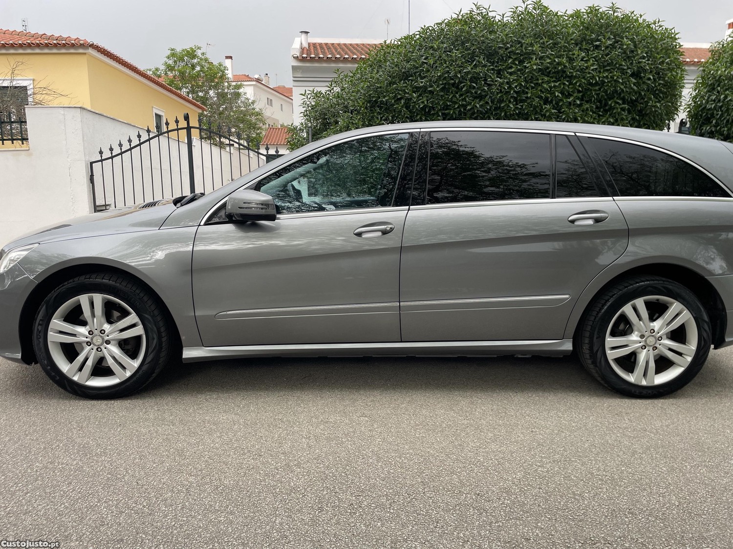 Mercedes-Benz R 350 4 Matic — fotografia 5