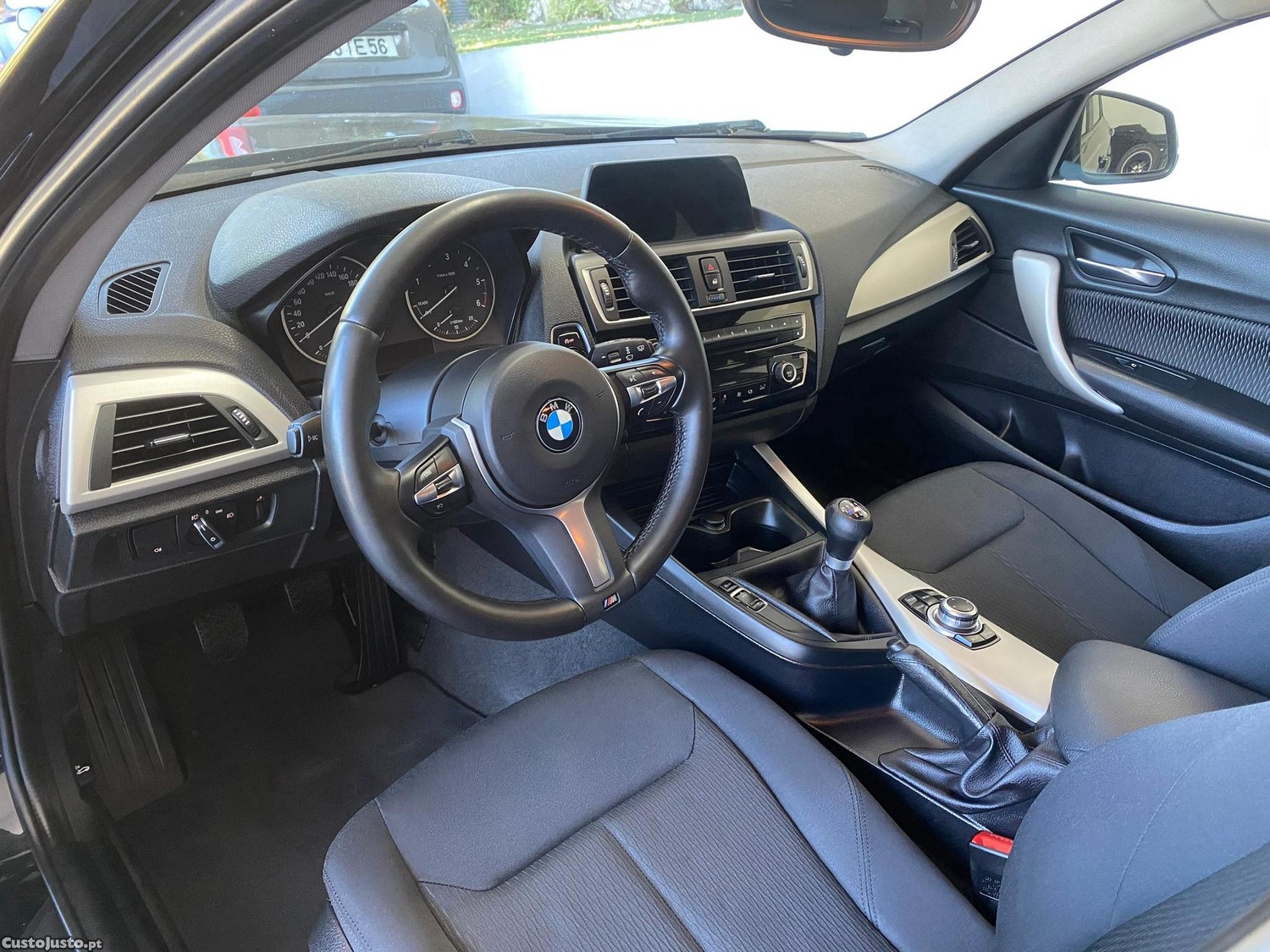 BMW 116 d EfficientDynamics Line Urban — fotografia 6