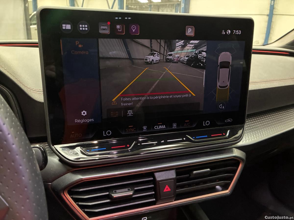 CUPRA Leon 1.5 e-Hybrid DSG — fotografia 3