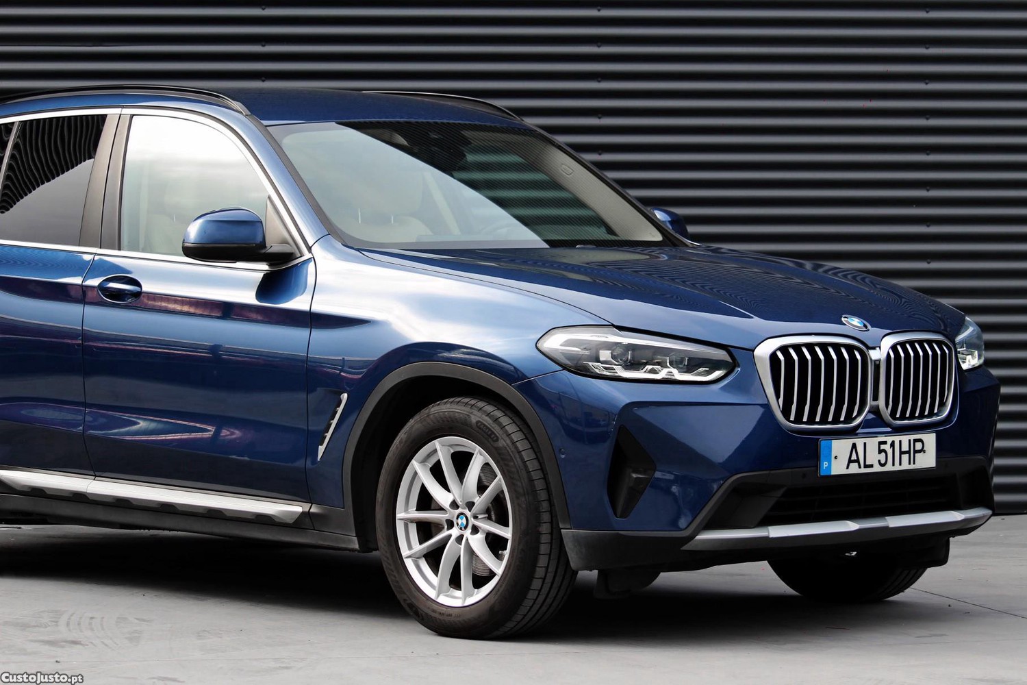 BMW X3 18 d sDrive Advantage Auto - 21 — photo 2