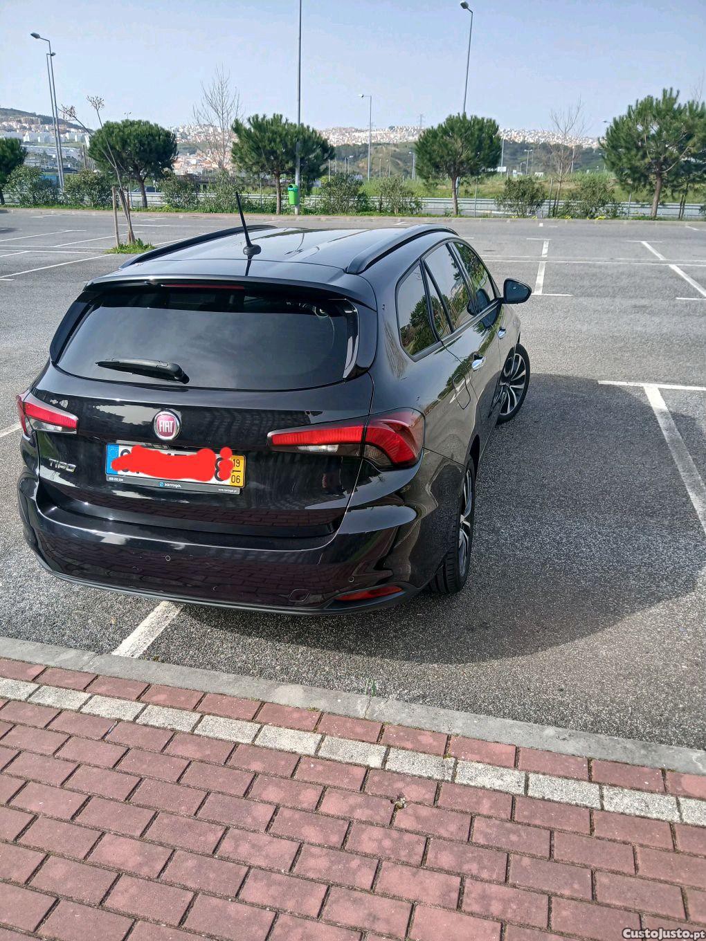 Fiat Tipo 1.3 m-jet 95cv.topo de gama com 115000km,posso tratar financiomento — fotografia 4