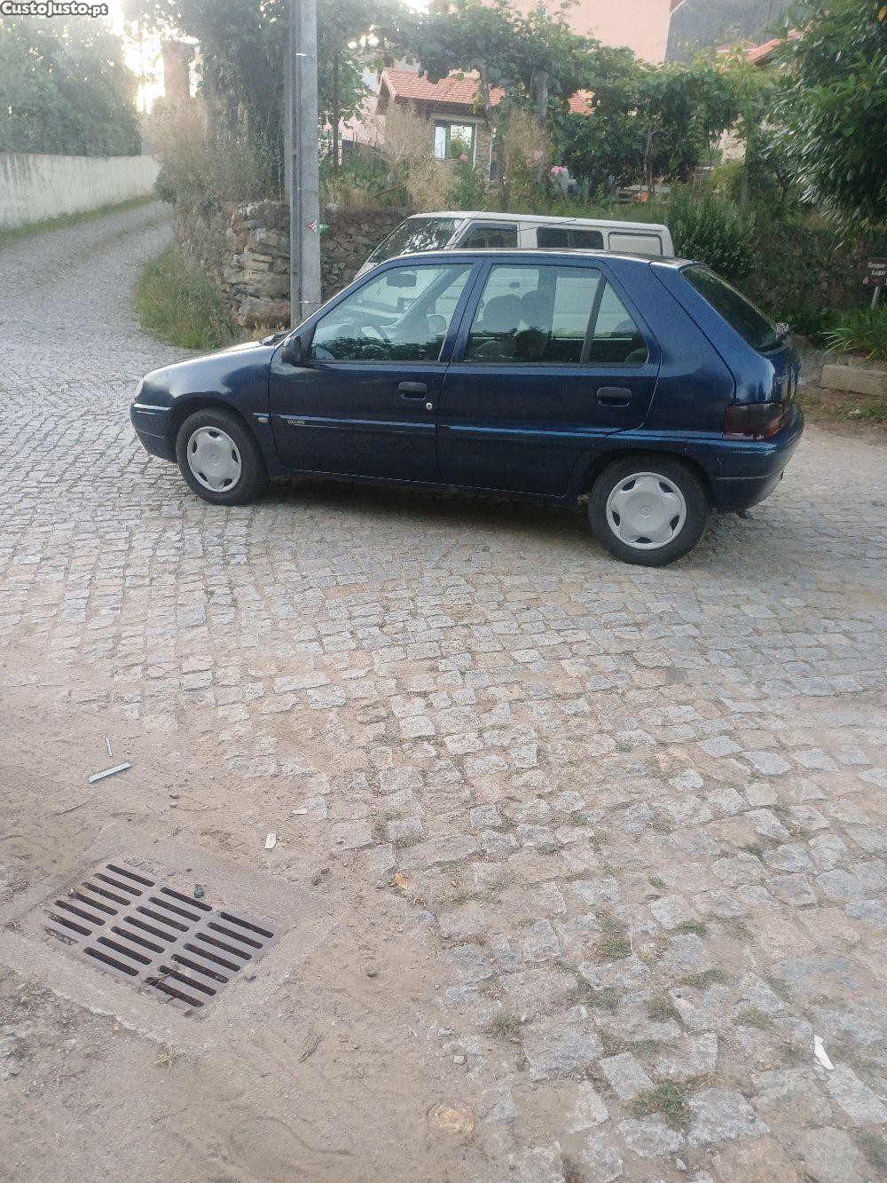 Citroën Saxo 1.5 diesel 5 lugares - 97 — photo 3