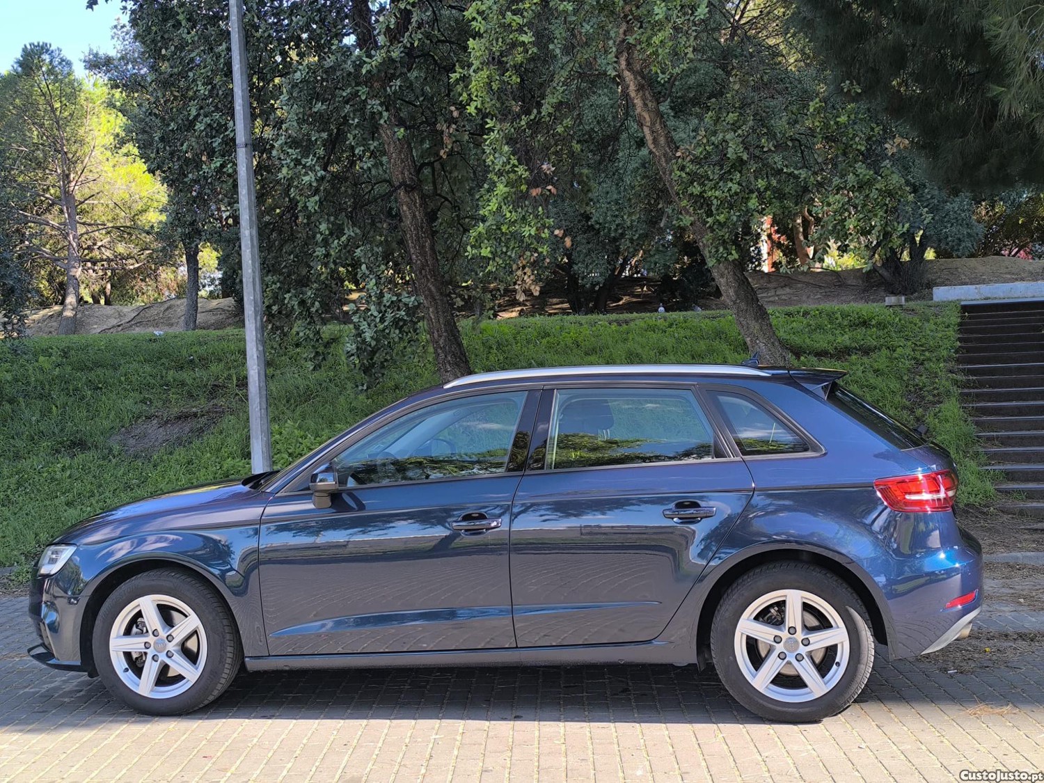 Audi A3 Sportback 1.6 TDI — photo 2