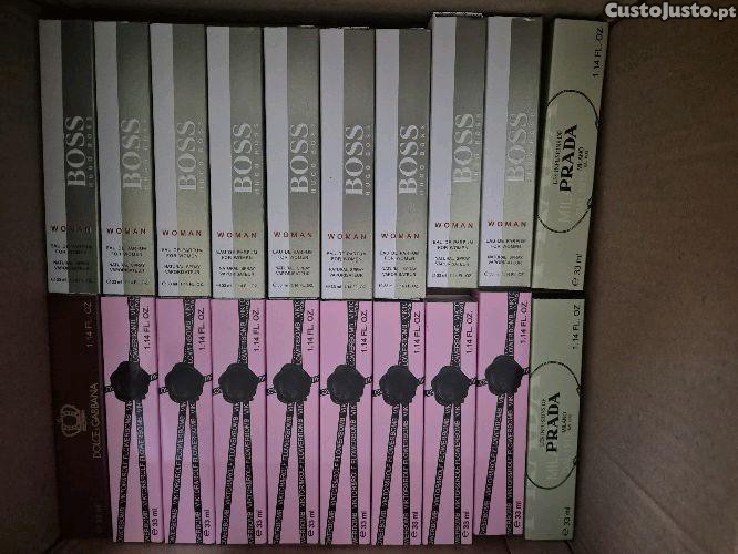Perfumes  nas caixas de testes