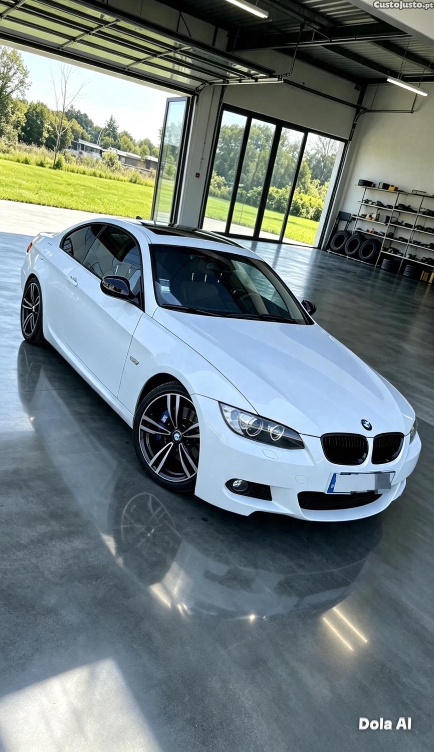 BMW 320 E92 Pack M 2010 - 10 foto 5
