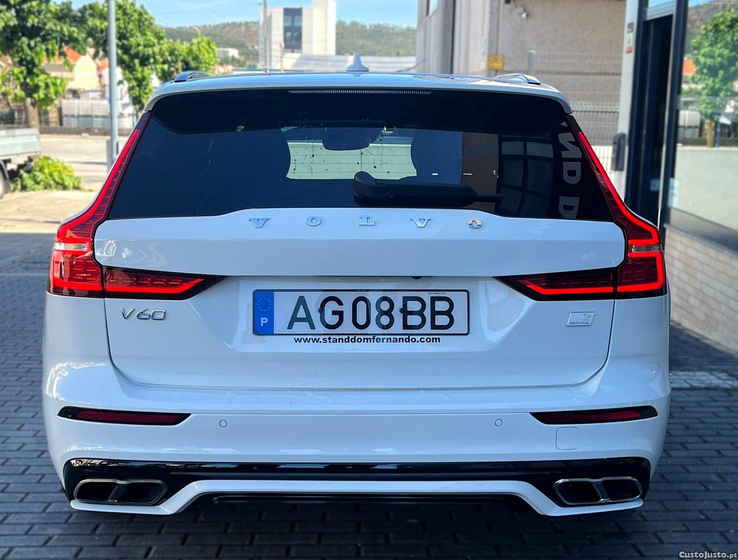 Volvo V60 2.0 T6 AWD TE R-Design Expression — fotografia 14