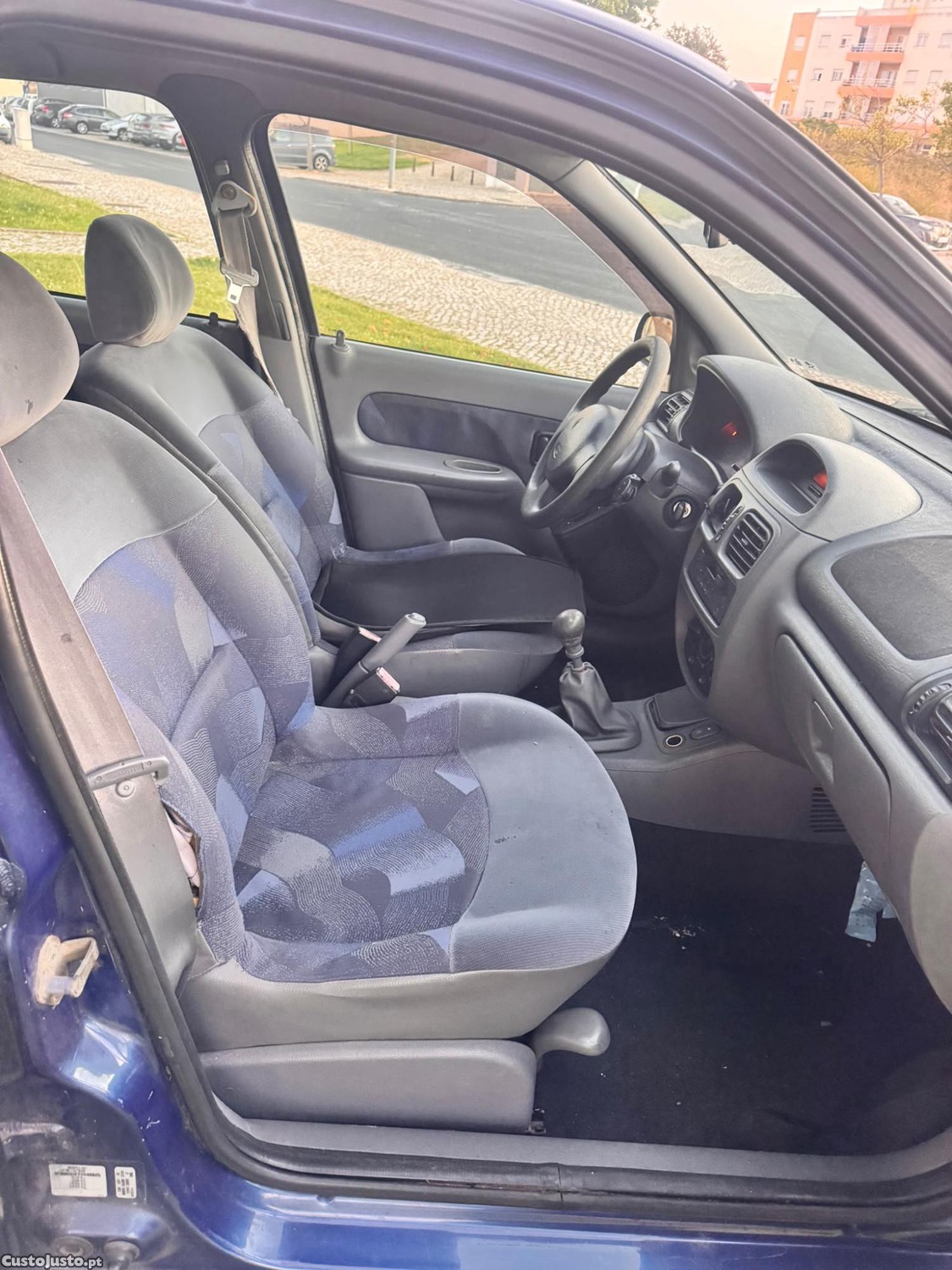 Renault Clio 170 mil km — fotografia 6