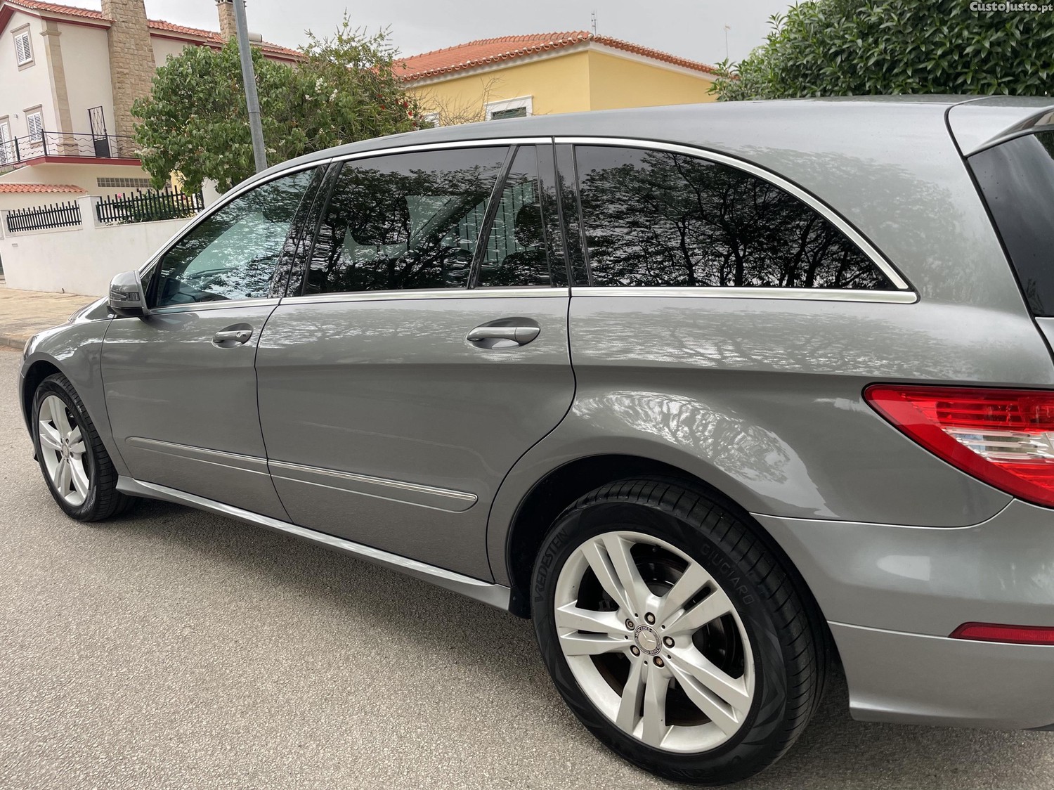 Mercedes-Benz R 350 4 Matic — fotografia 2