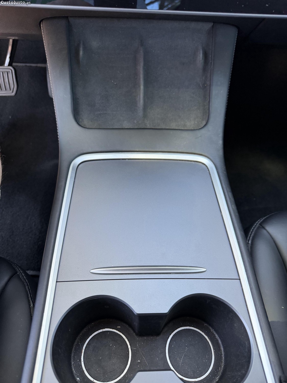 Tesla Model 3 Long Range Dual Motor — fotografia 3