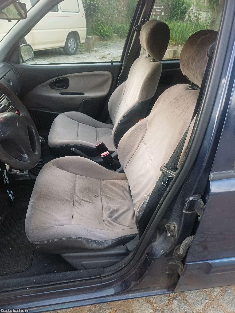 Citroën Saxo 1.5 diesel 5 lugares - 97 — photo 4