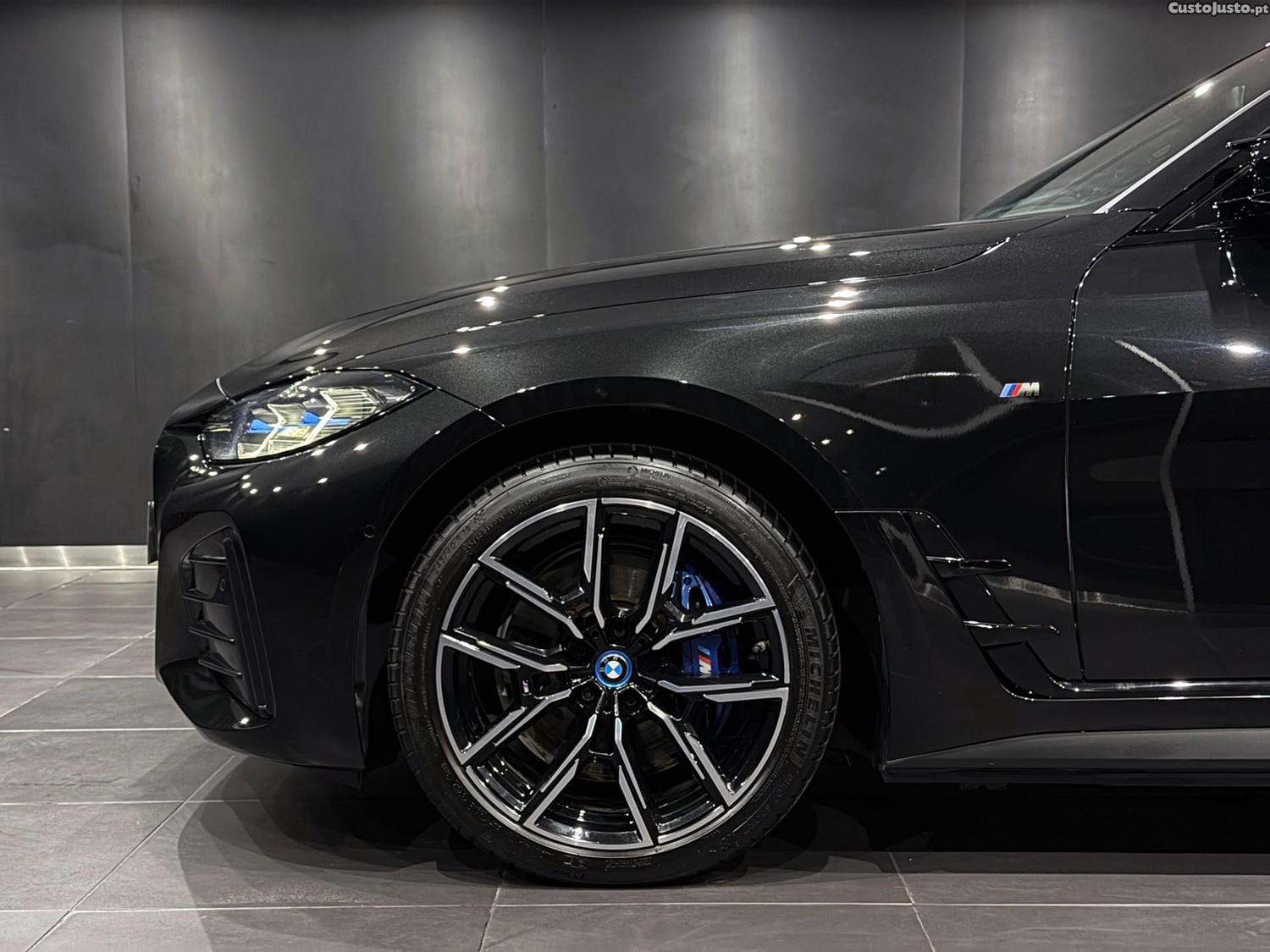 BMW i4 M50 Pack Desportivo M Pro - 22 — photo 3