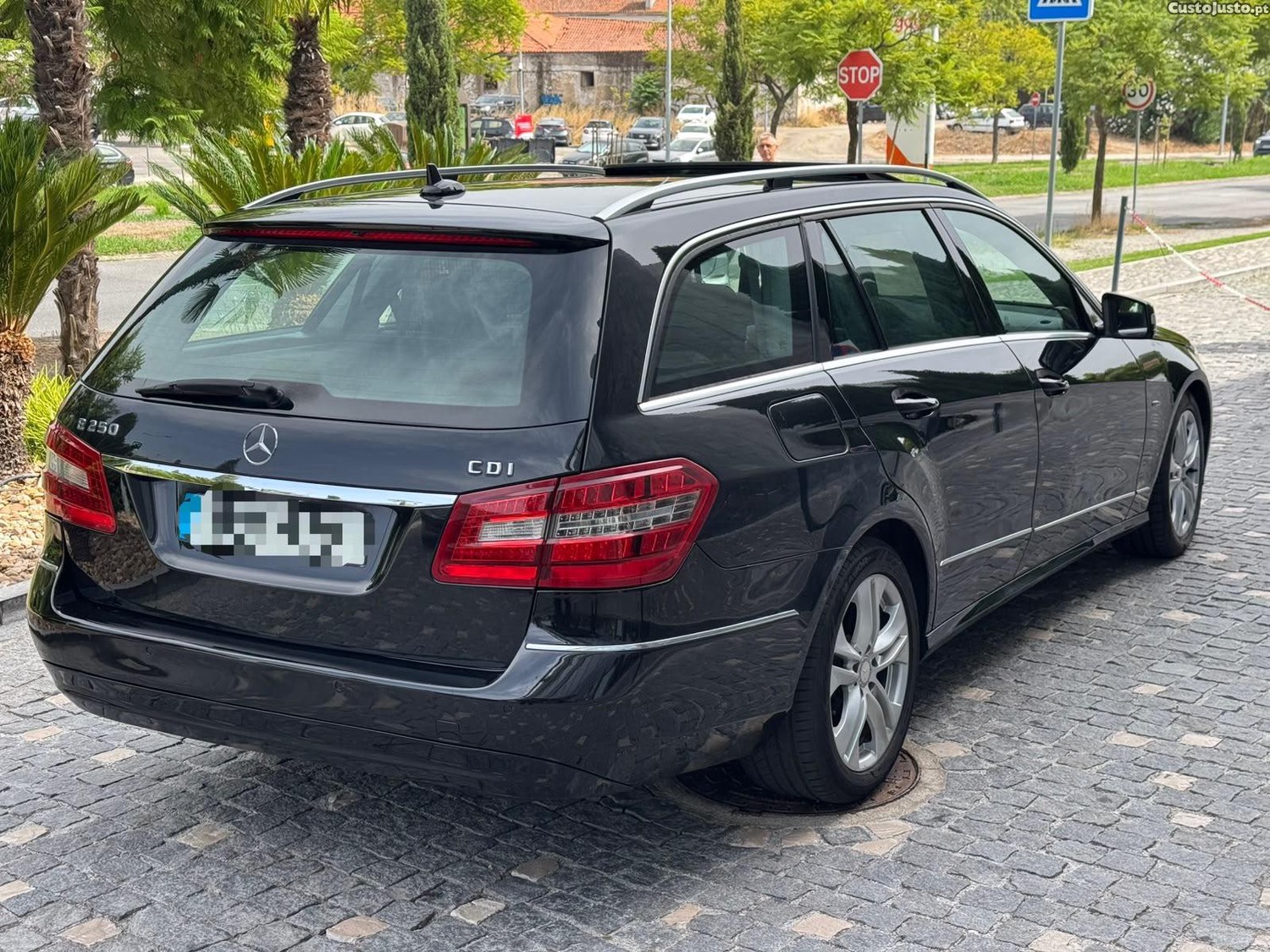 Mercedes-Benz E 250 CDi Avantgarde Auto - 10 — fotografia 8