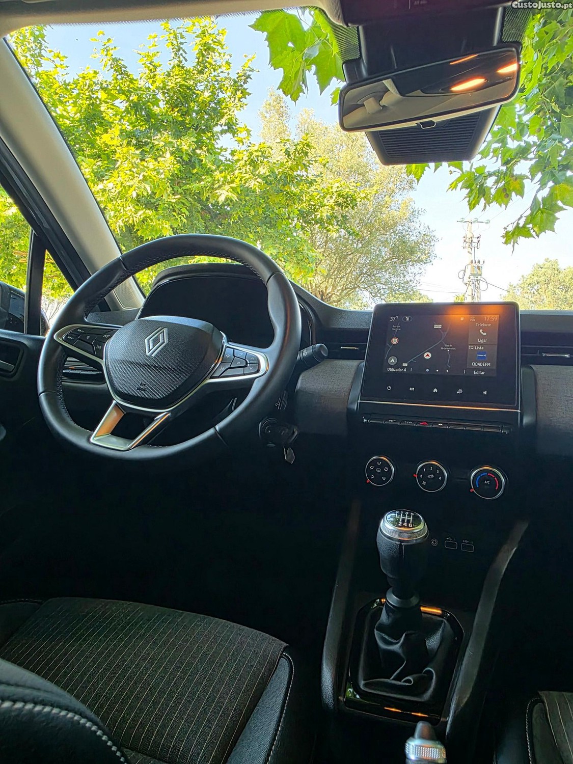 Renault Clio BLUE dCi 100 BUSINESS EDITION — fotografia 6