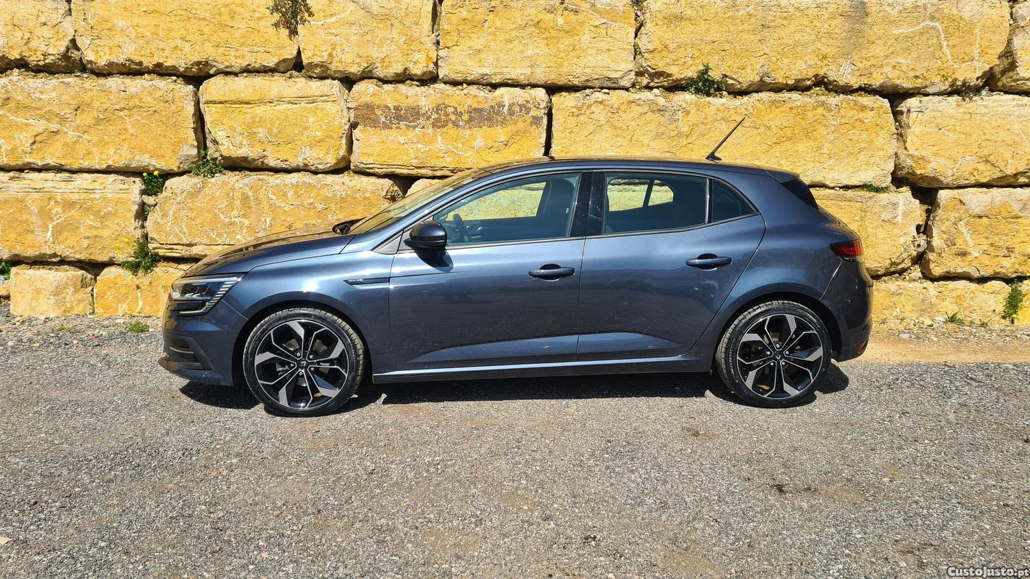Renault Mégane 1.5 Blue dCi Intens EDC - 22 — photo 3