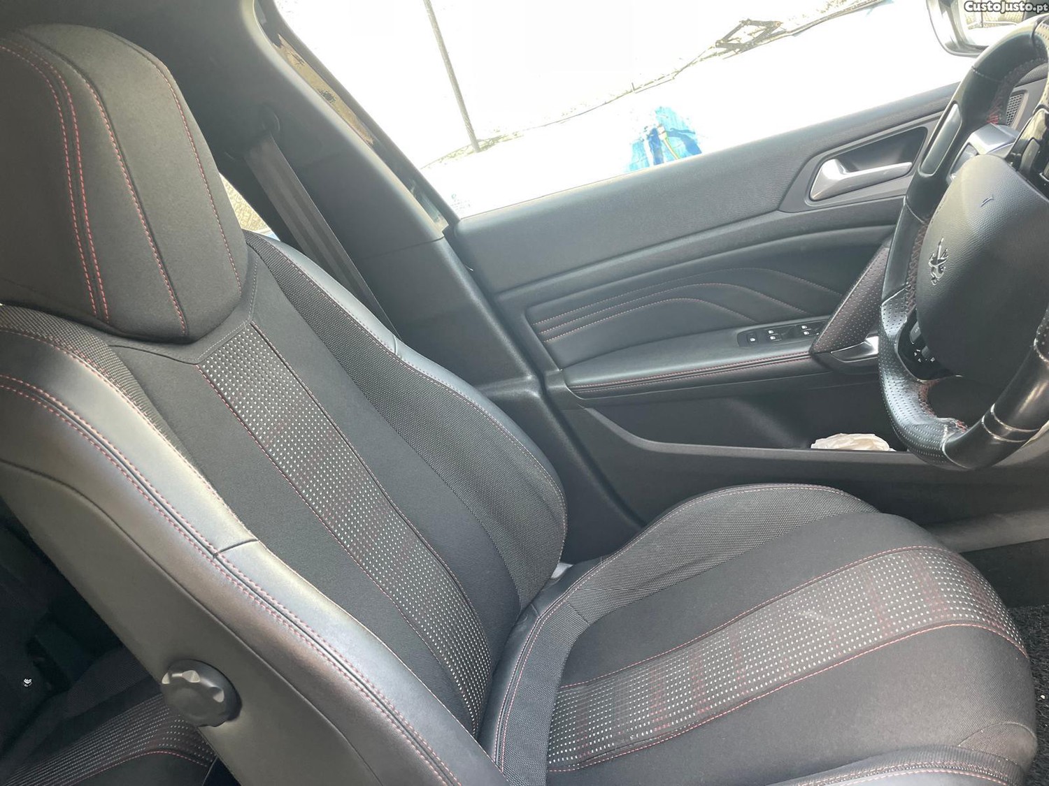 Peugeot 308 SW 1.5 BlueHDi GT Line EAT8 — fotografia 11